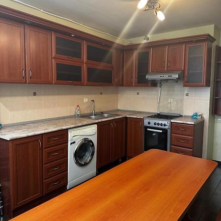 Saryan 29 Lägenhet Jerevan Exteriör bild