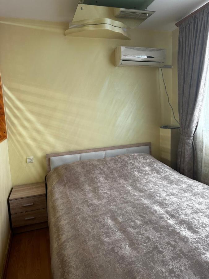 Saryan 29 Lägenhet Jerevan Exteriör bild